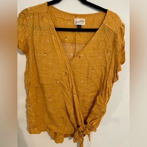 Universal thread top